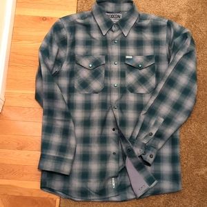 Men's flannel shirt